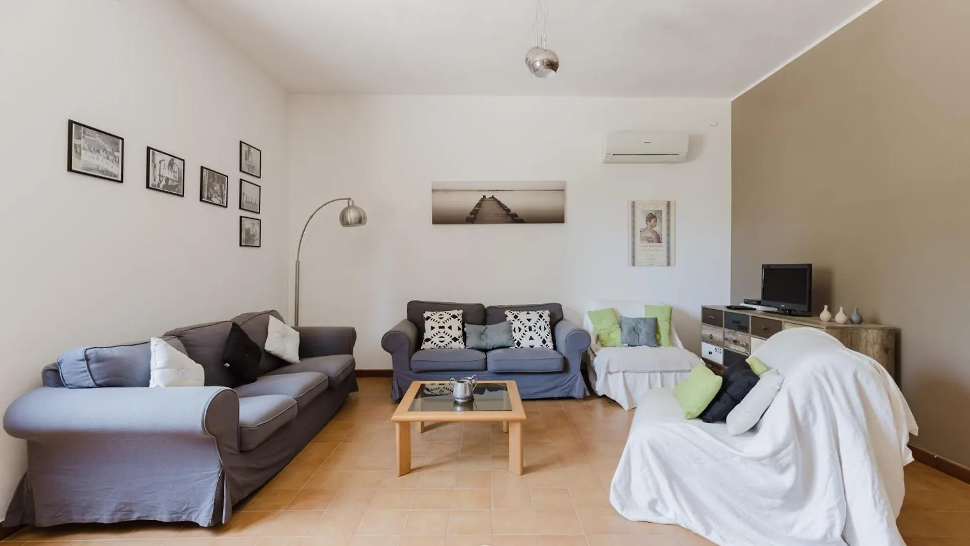 Villa Girasole - Calice Apartment Pula İtalya