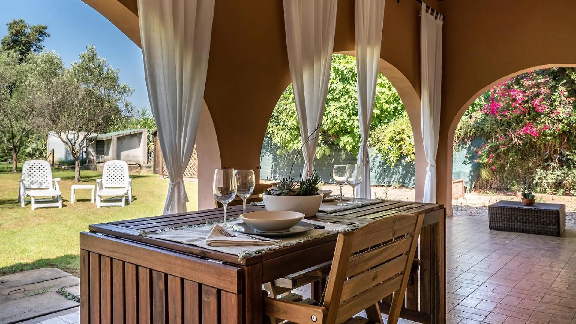 Villa Girasole - Calice Apartment Pula Itália